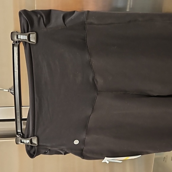 💕ZELLA💕 Live In Maternity Crop Leggings ~ Black Large L NWT - Picture 9 of 15